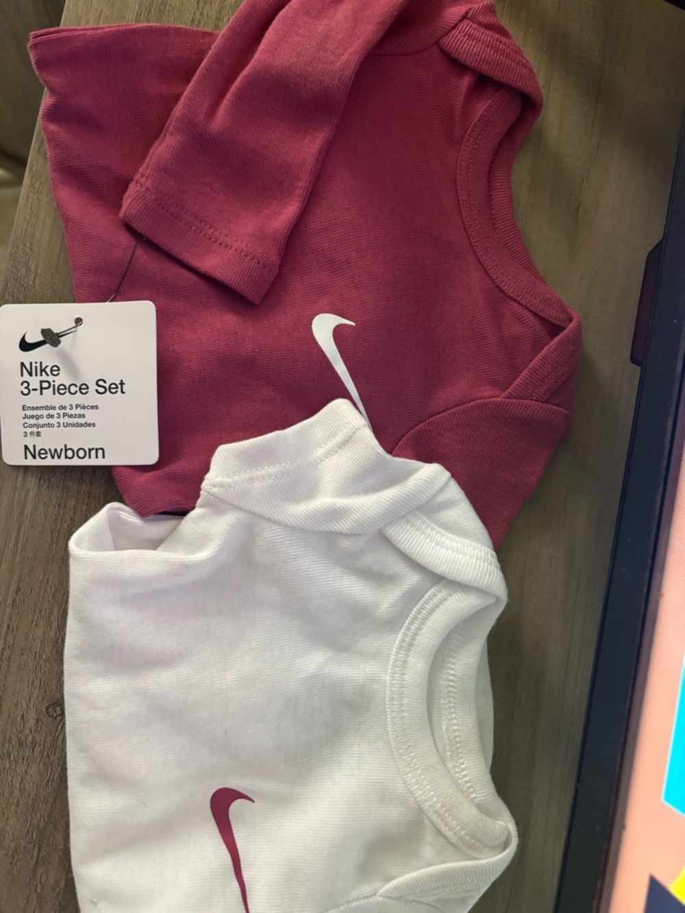 Nike Baby Bodysuit Set - White & Maroon